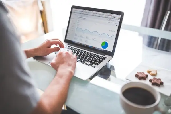 How Marketing Automation Helps Nurture Leads Through the Buyers Journey